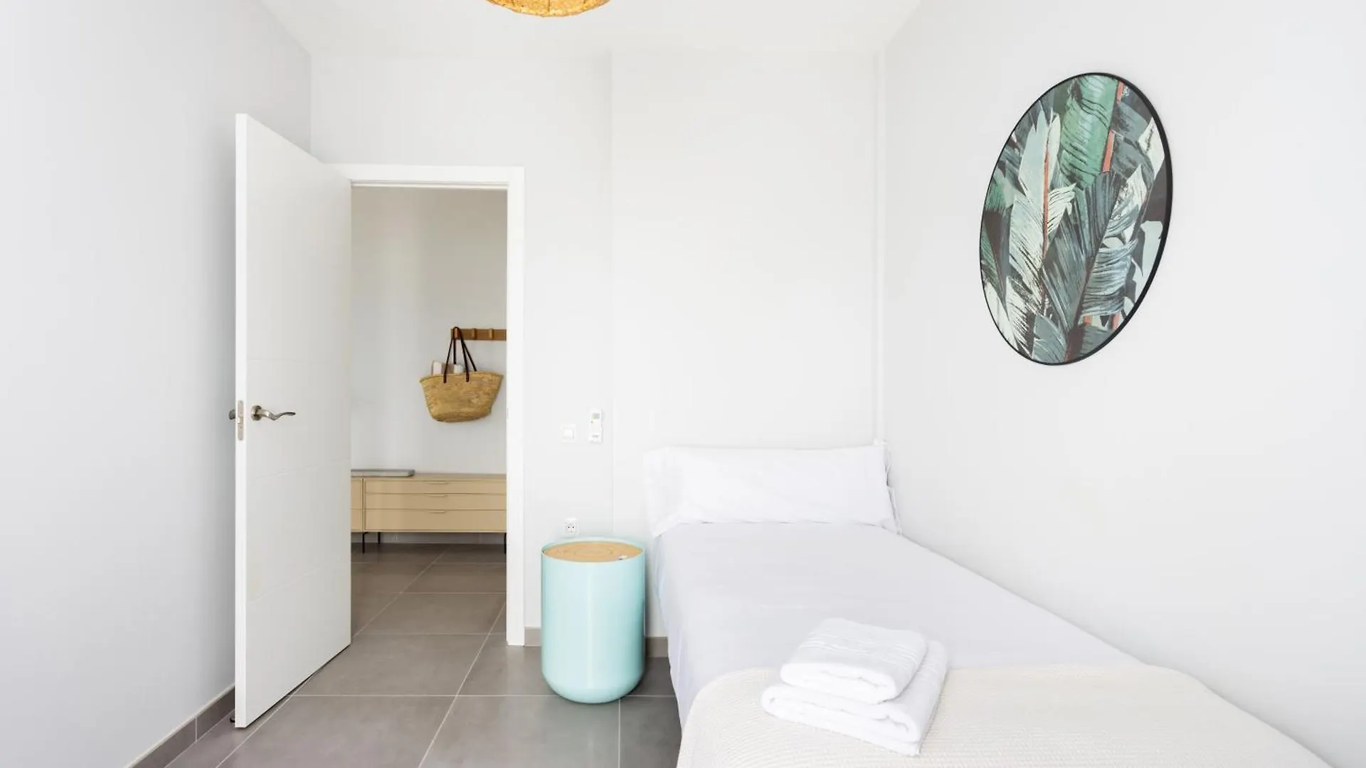 Home2Book Stunning Sea Front Caletillas, Pool Candelaria Apartament