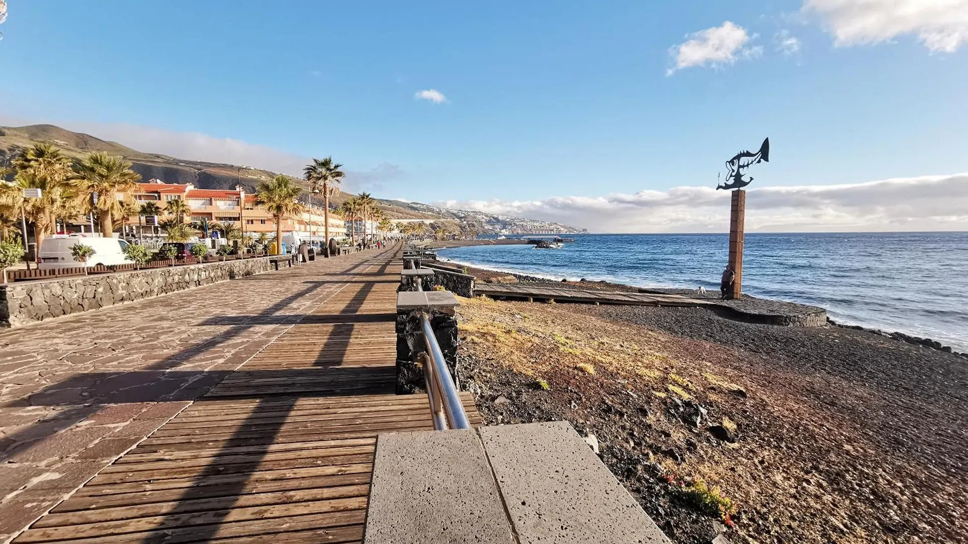 Home2Book Stunning Sea Front Caletillas, Pool Candelaria Daire